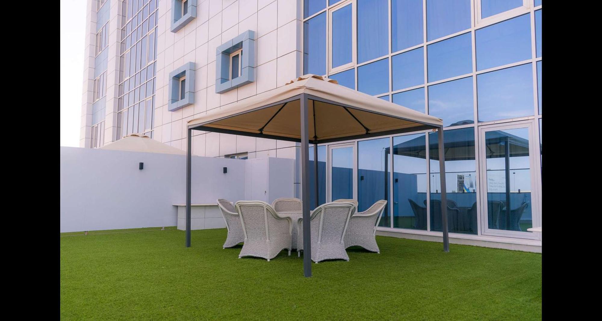 Best Western Plus Jeddah Hotel Madinah Road Buitenkant foto