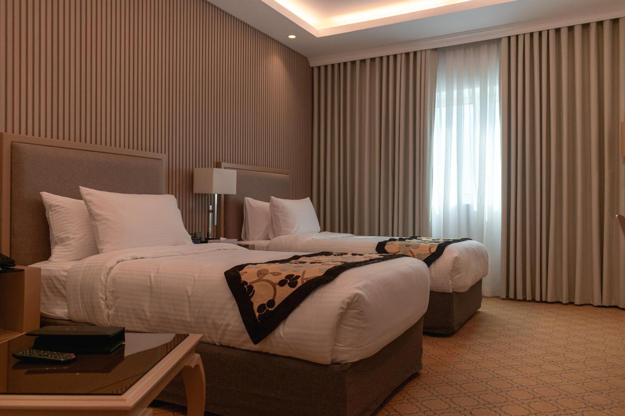 Best Western Plus Jeddah Hotel Madinah Road Buitenkant foto