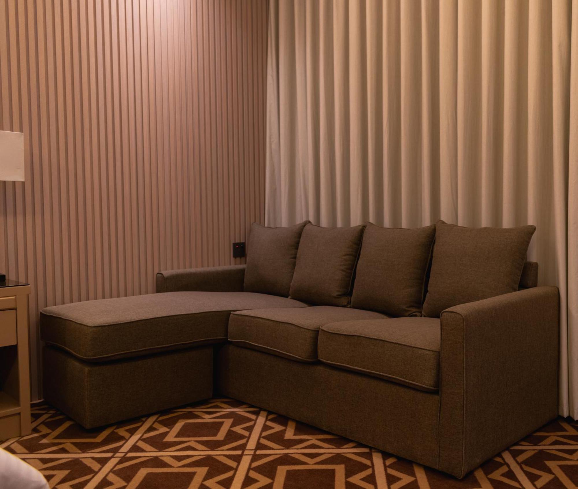 Best Western Plus Jeddah Hotel Madinah Road Buitenkant foto
